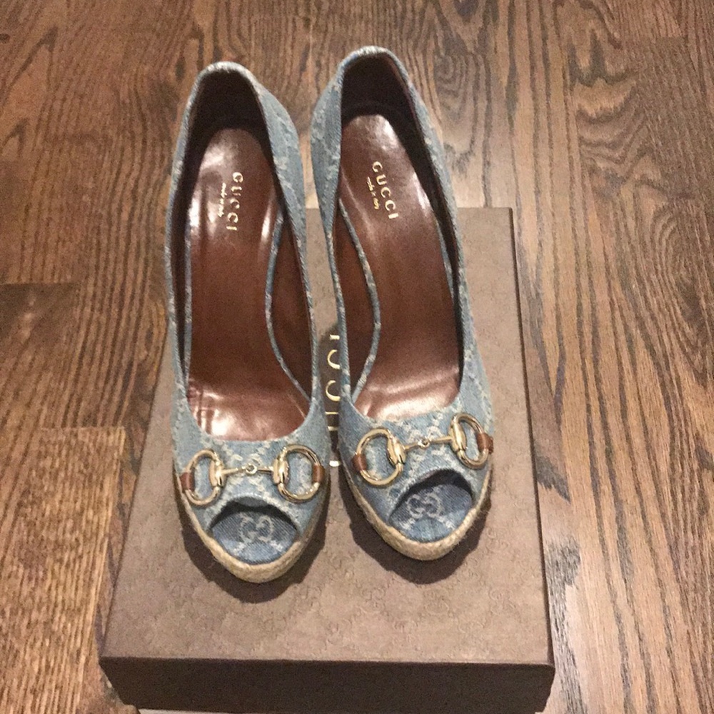 Gucci Blue Sand Wedges